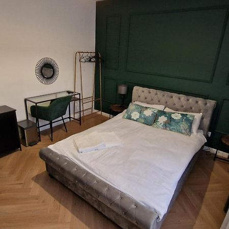 Brama Lwowska Apartamenty - Wiecej Na Www,Bramalwowska,Pl Zamosc  Exterior photo